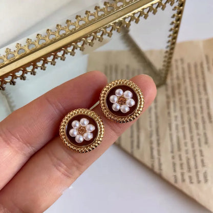 Retro Flower Alloy Inlay Artificial Pearls Ear Studs