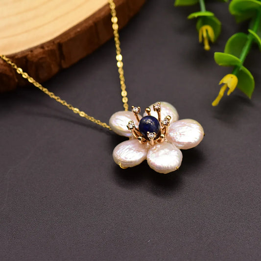 Retro Flower Freshwater Pearl Copper Plating Pendant Necklace