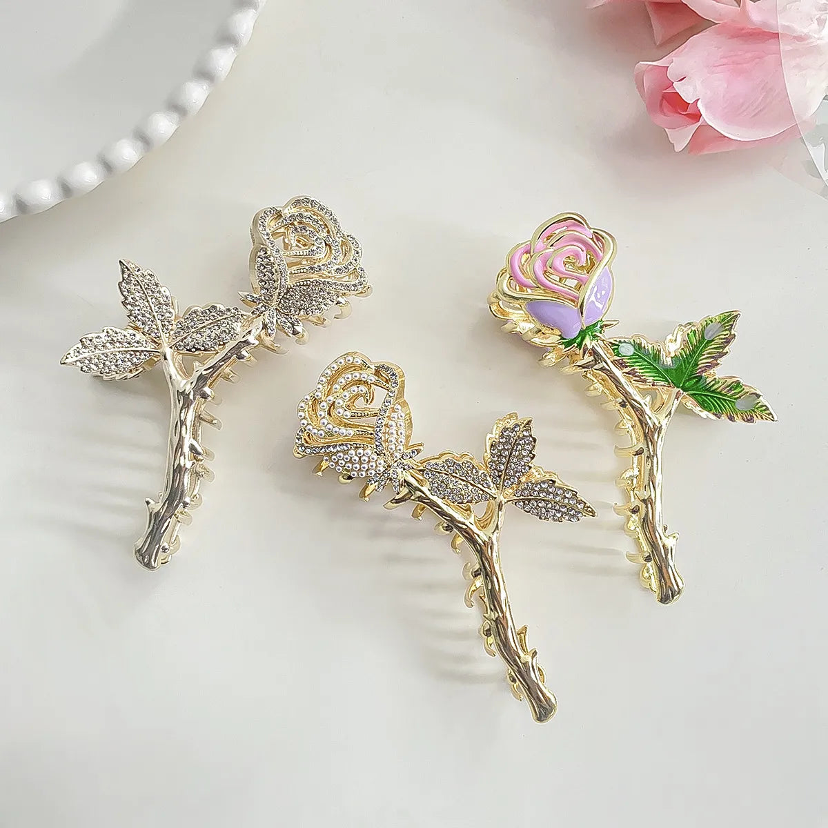 Retro Flower Metal Inlay Artificial Rhinestones Artificial Pearls Hair Claws