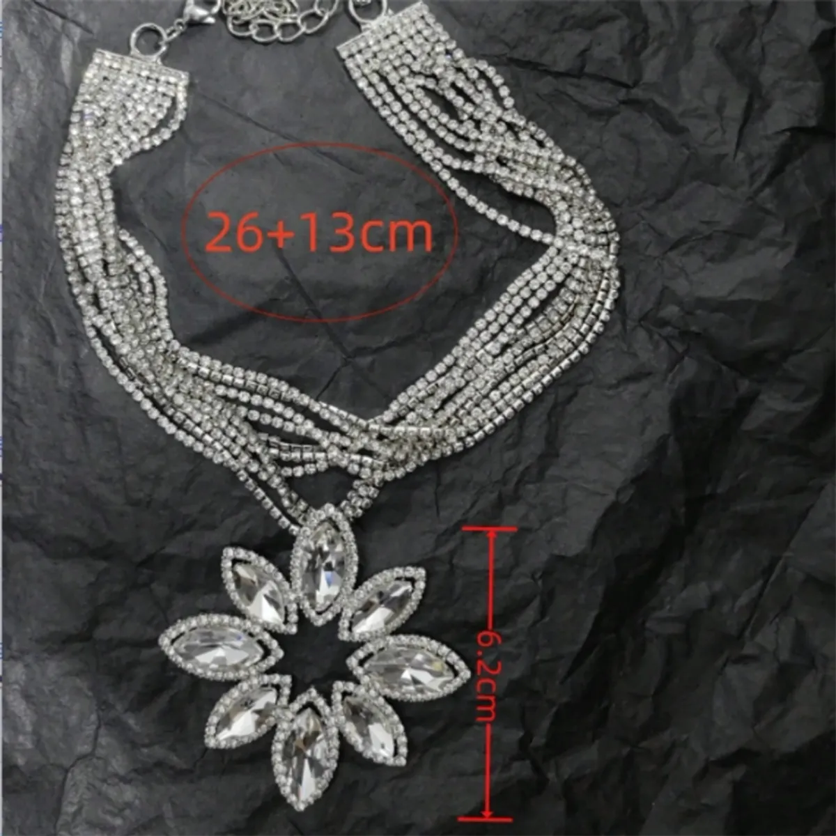 Retro French Style Flower Silver Plated Rhinestones Alloy Wholesale Pendant Necklace