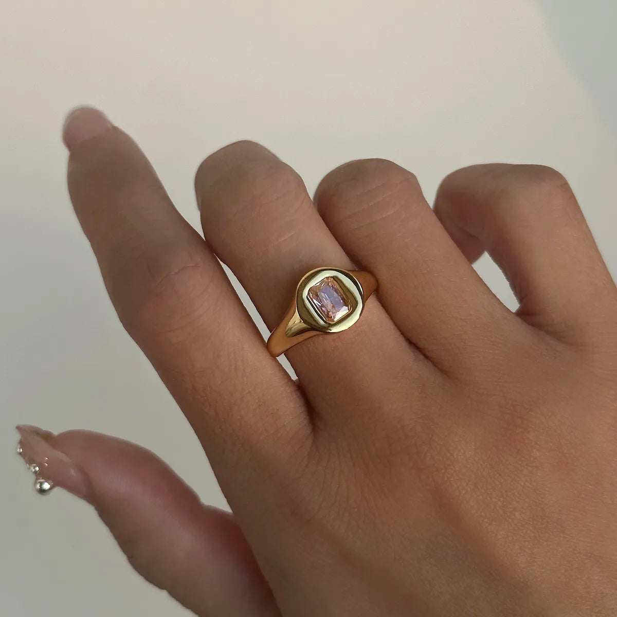 Retro Geometric Metal Plating Inlay Zircon 18k Gold Plated Women's Rings