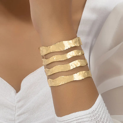 Retro Geometric Alloy Plating Women's Bangle