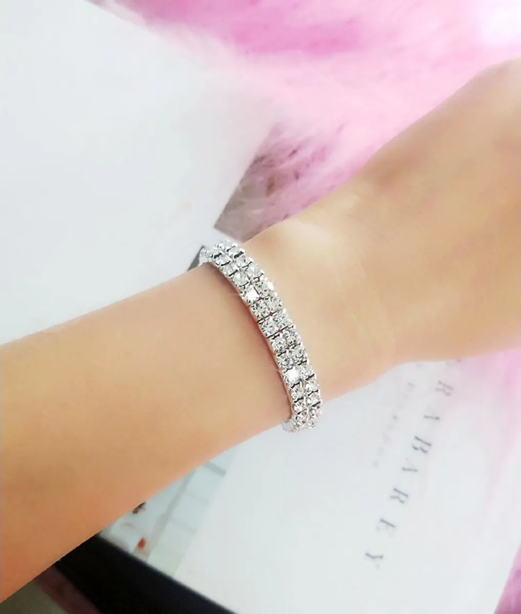 Retro Geometric Alloy Rhinestone Women'S Bracelets