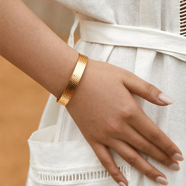 Retro Geometric Copper Plating Bangle