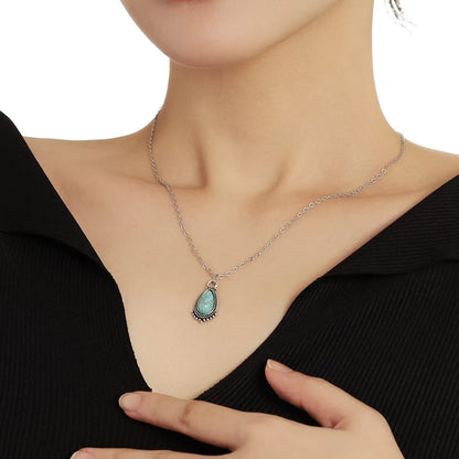 Retro Geometric Round Alloy Zinc Alloy Plating Inlay Turquoise Women's Pendant Necklace