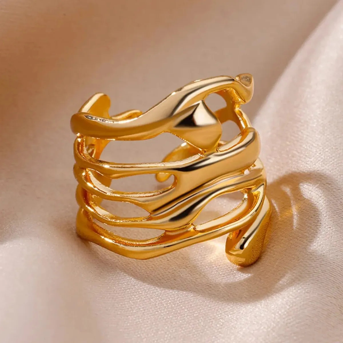 Retro Geometric Solid Color Metal Irregular Plating Women'S Open Rings