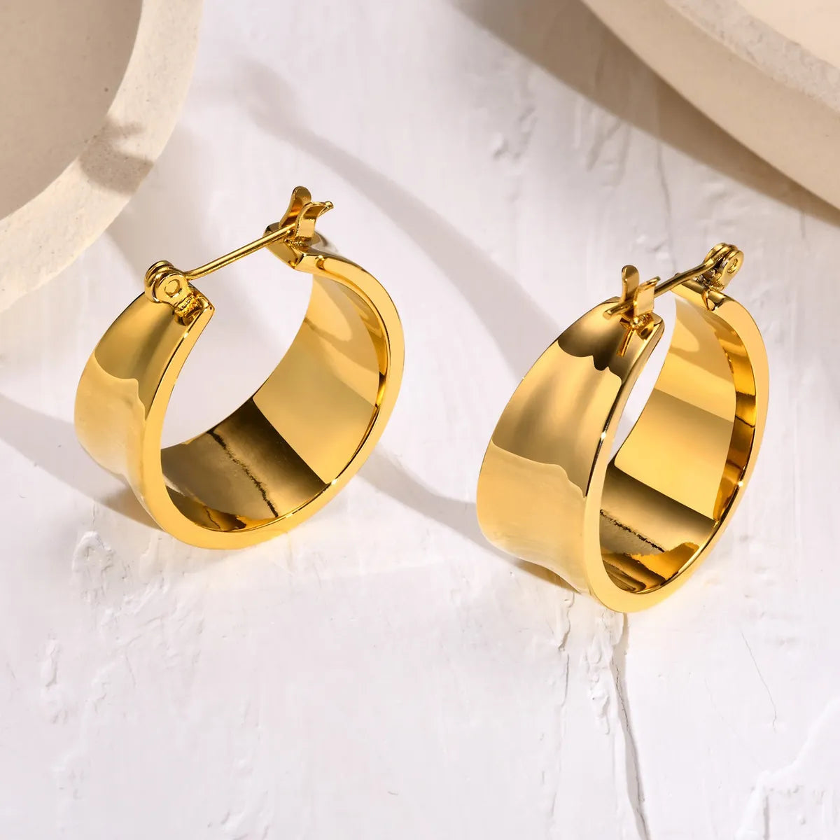 Retro Geometric Titanium Steel Hoop Earrings 1 Pair