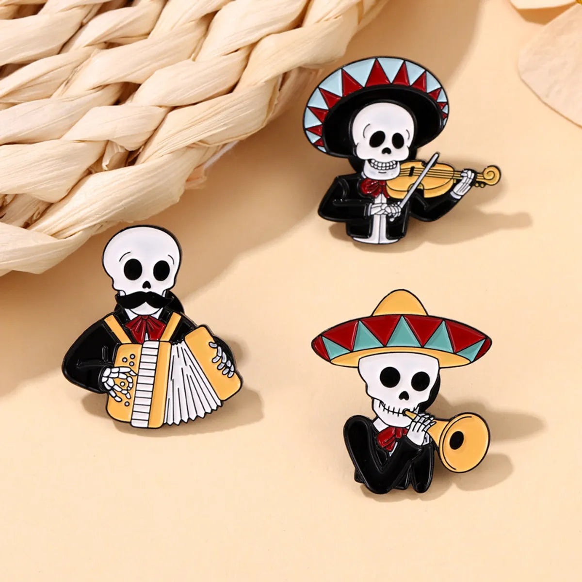 Retro Guitar Skull Alloy Stoving Varnish Unisex Brooches