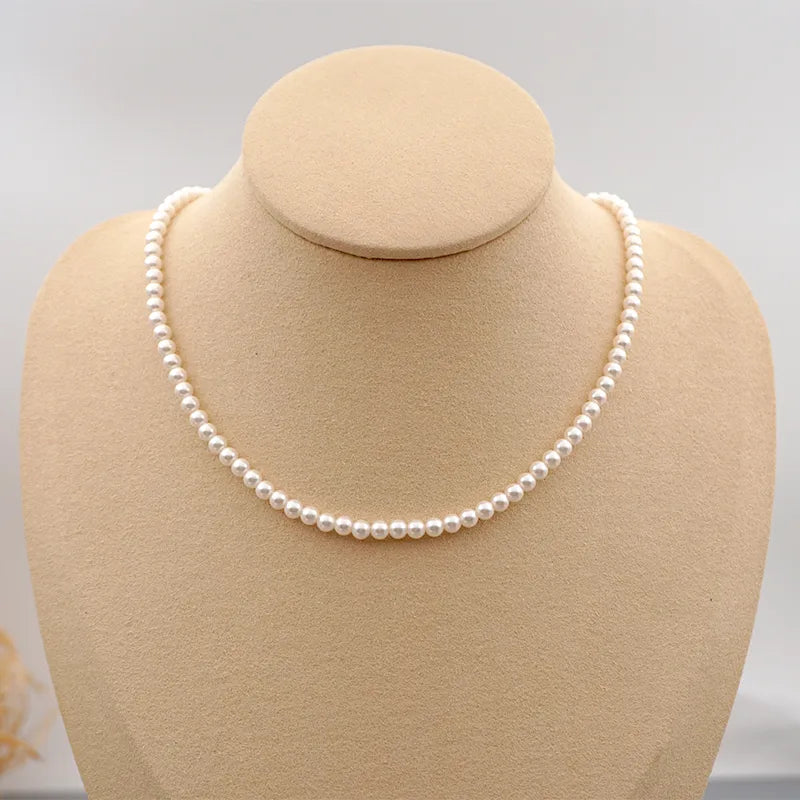 Retro Handmade Solid Color 304 Stainless Steel Imitation Pearl Titanium Steel Beaded Plating Gold Plated Women'S Necklace