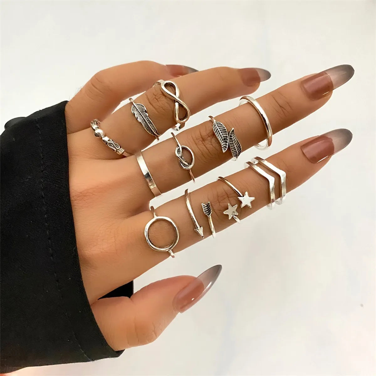 Retro Heart Shape Arrow Alloy Women'S Rings