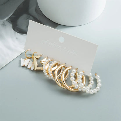 Retro Heart Shape Butterfly Arylic Imitation Pearl Alloy Women's Hoop Earrings 1 Set