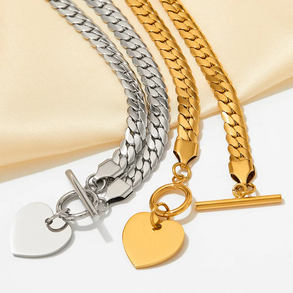 Retro Heart Shape Stainless Steel Plating Pendant Necklace