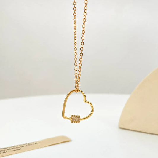 Retro Hollow Heart-Shaped Geometric Copper Necklace