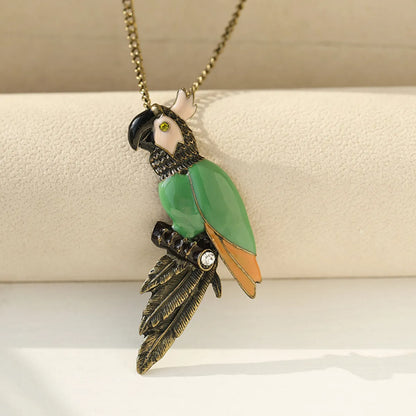 Retro Hummingbird Parrot Rhinestones Alloy Wholesale Pendant Necklace