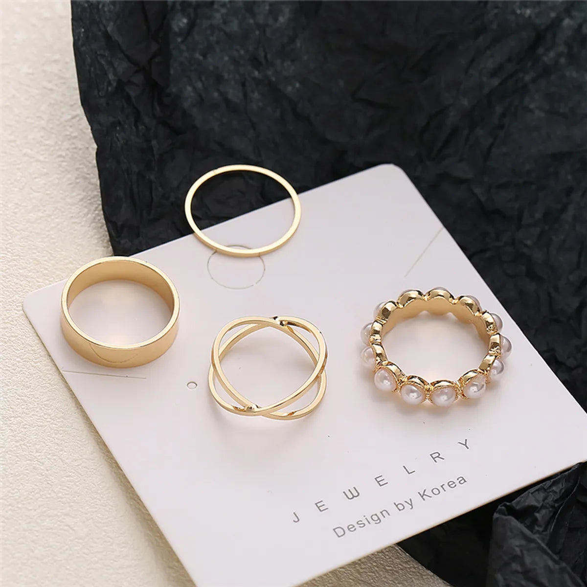 Retro Inlaid Pearl Ring Four Piece Set