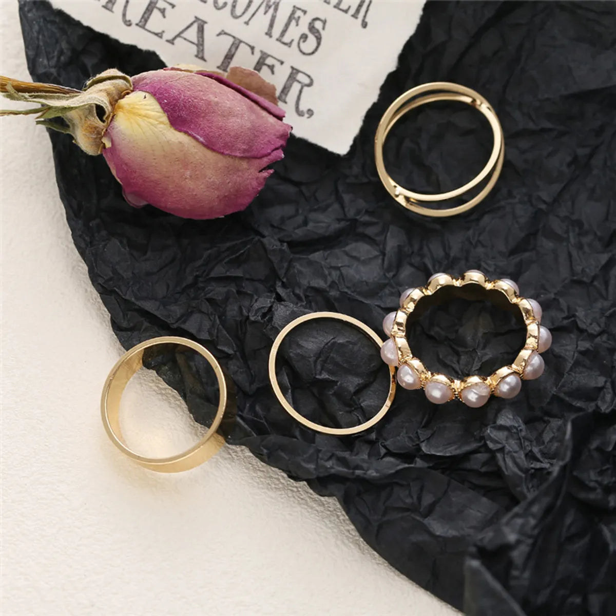 Retro Inlaid Pearl Ring Four Piece Set