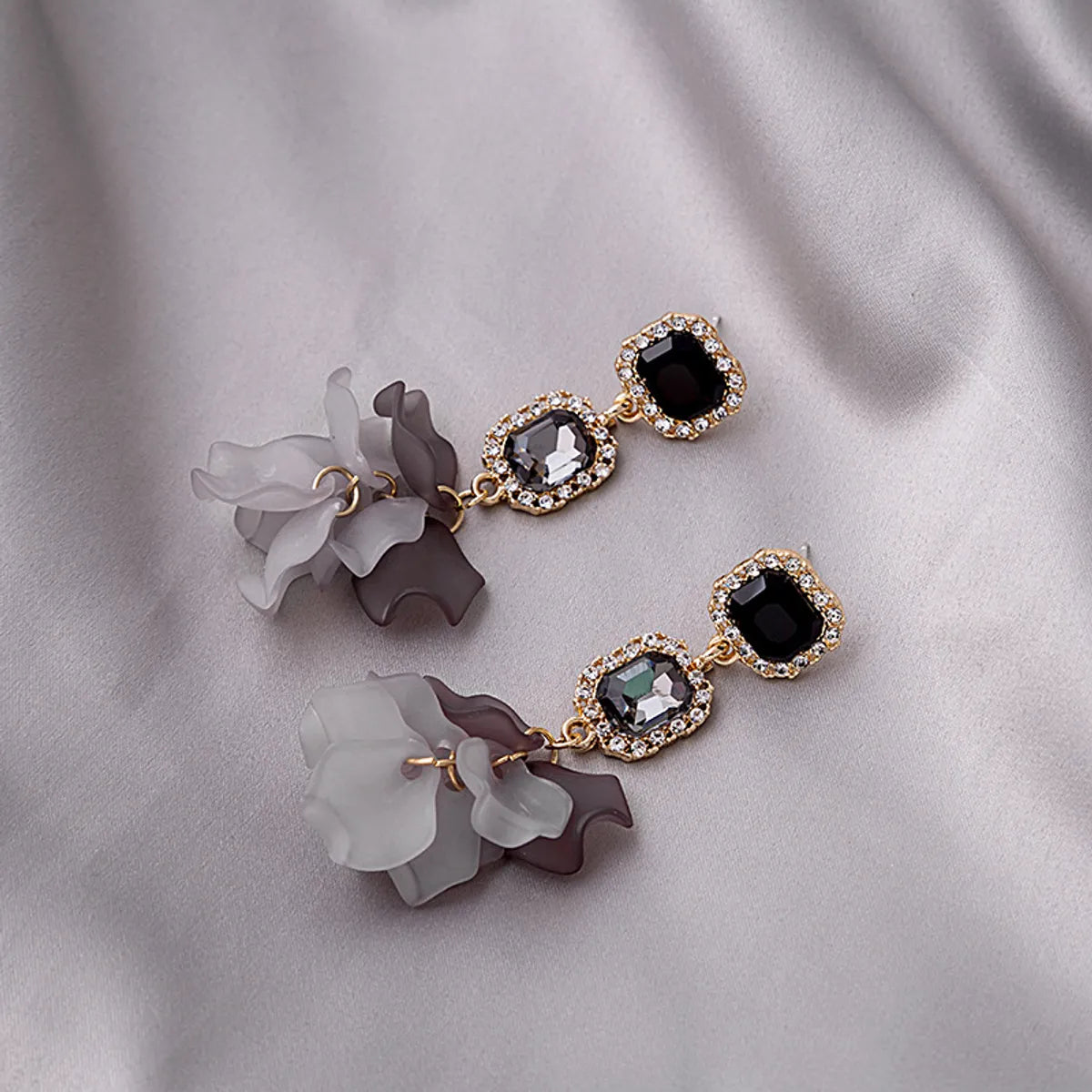 Retro Irregular Acrylic Crystal Black Rose Petal Earrings Wholesale