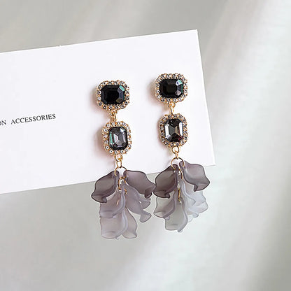 Retro Irregular Acrylic Crystal Black Rose Petal Earrings Wholesale