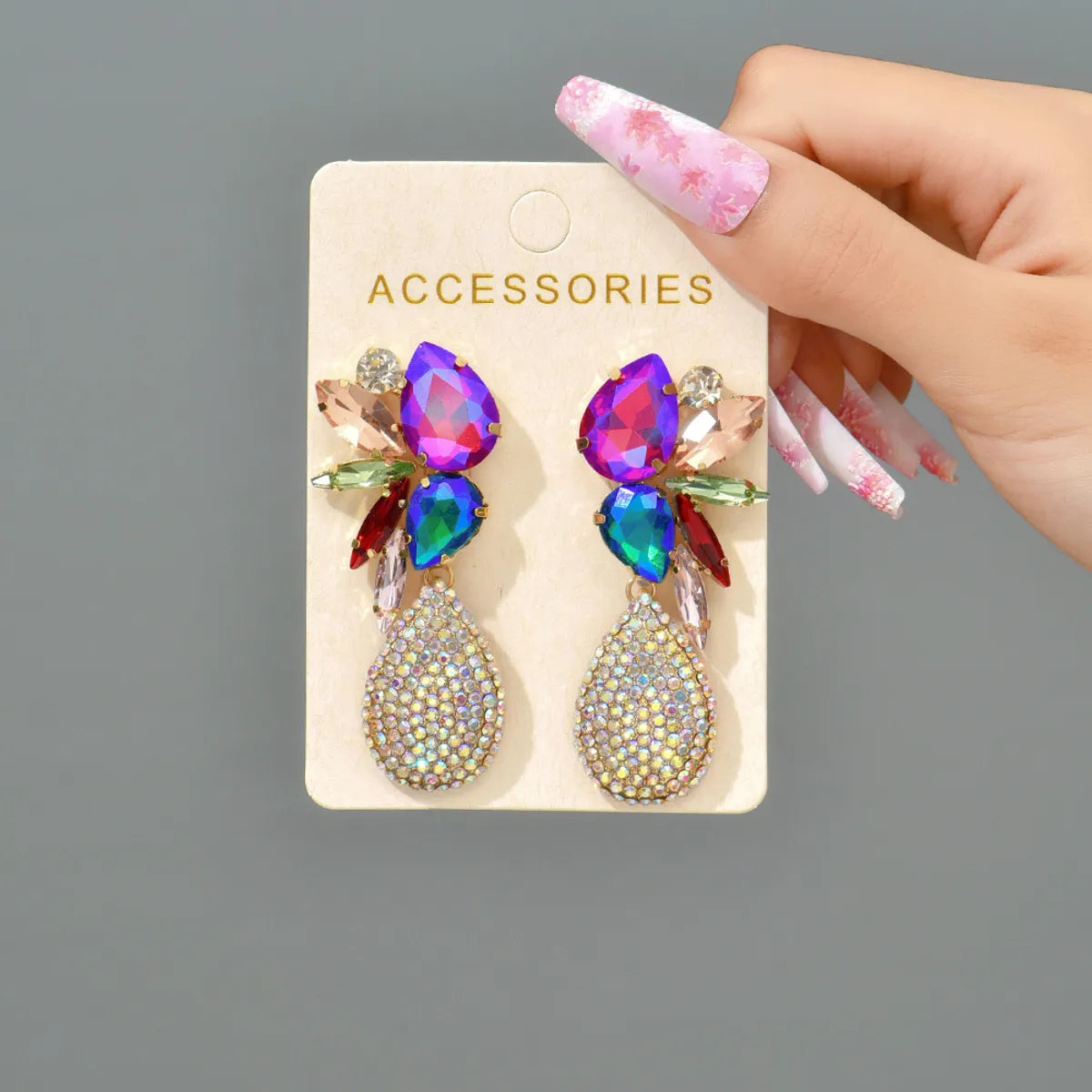 Retro Lady Ethnic Style Water Droplets Rhinestone Inlay Artificial Gemstones Women'S Drop Earrings