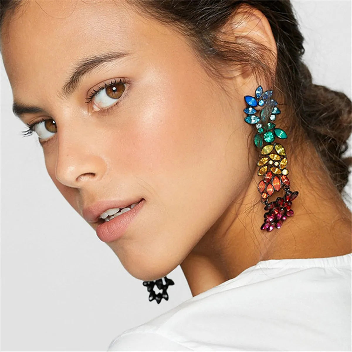 Retro Lady Gradient Color Rhinestone Inlay Artificial Gemstones Women's Drop Earrings