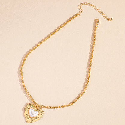 Retro Luxurious Commute Heart Shape Pearl Alloy Wholesale Pendant Necklace