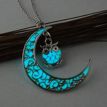 Retro Moon Water Droplets Alloy Luminous Hollow Out Women's Men's Pendant Necklace