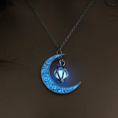 Retro Moon Flower Alloy Luminous Women'S Men'S Necklace 1 Piece