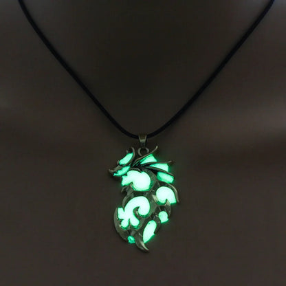 Retro Moon Flower Alloy Luminous Women'S Men'S Necklace 1 Piece