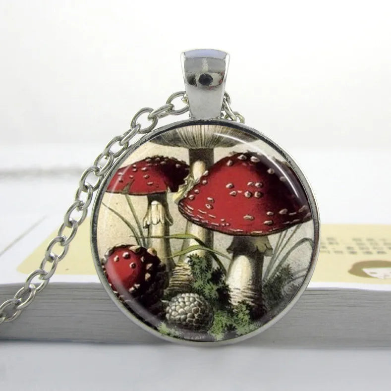 Retro Mushroom Alloy Inlay Glass Unisex Pendant Necklace