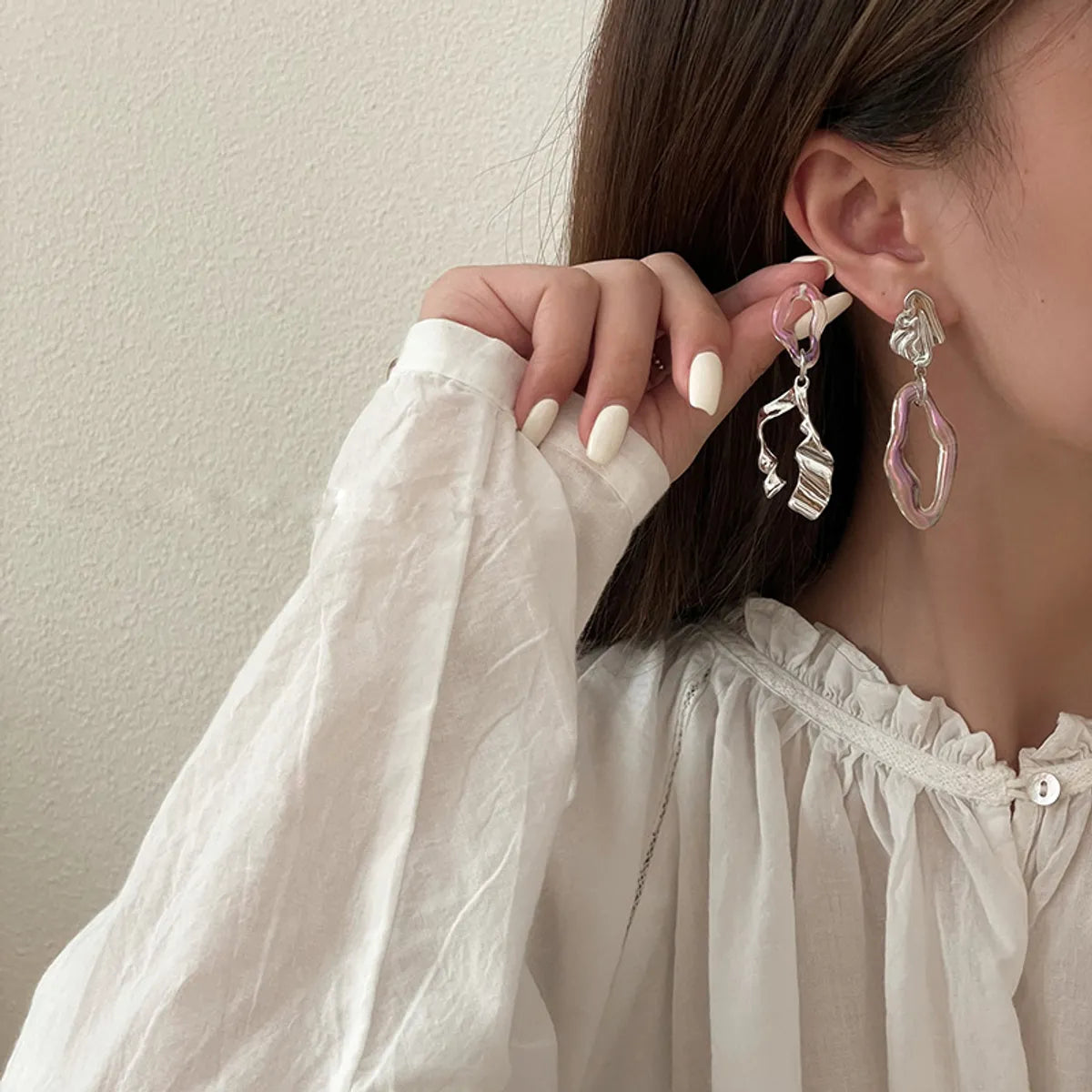 Retro Novelty Geometric Alloy Pleated Women's Drop Earrings