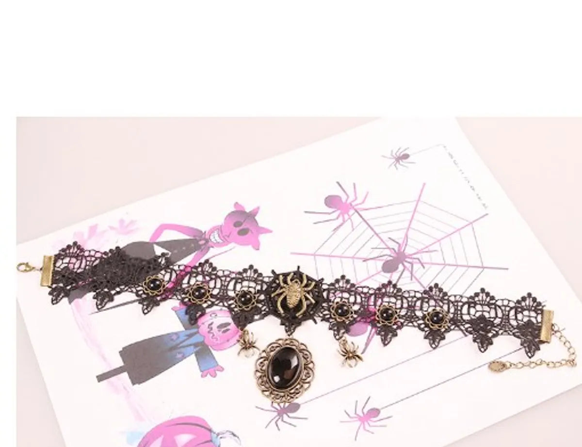 Retro Oval Spider Pu Leather Alloy Lace Inlay Artificial Gemstones Halloween Women'S Choker