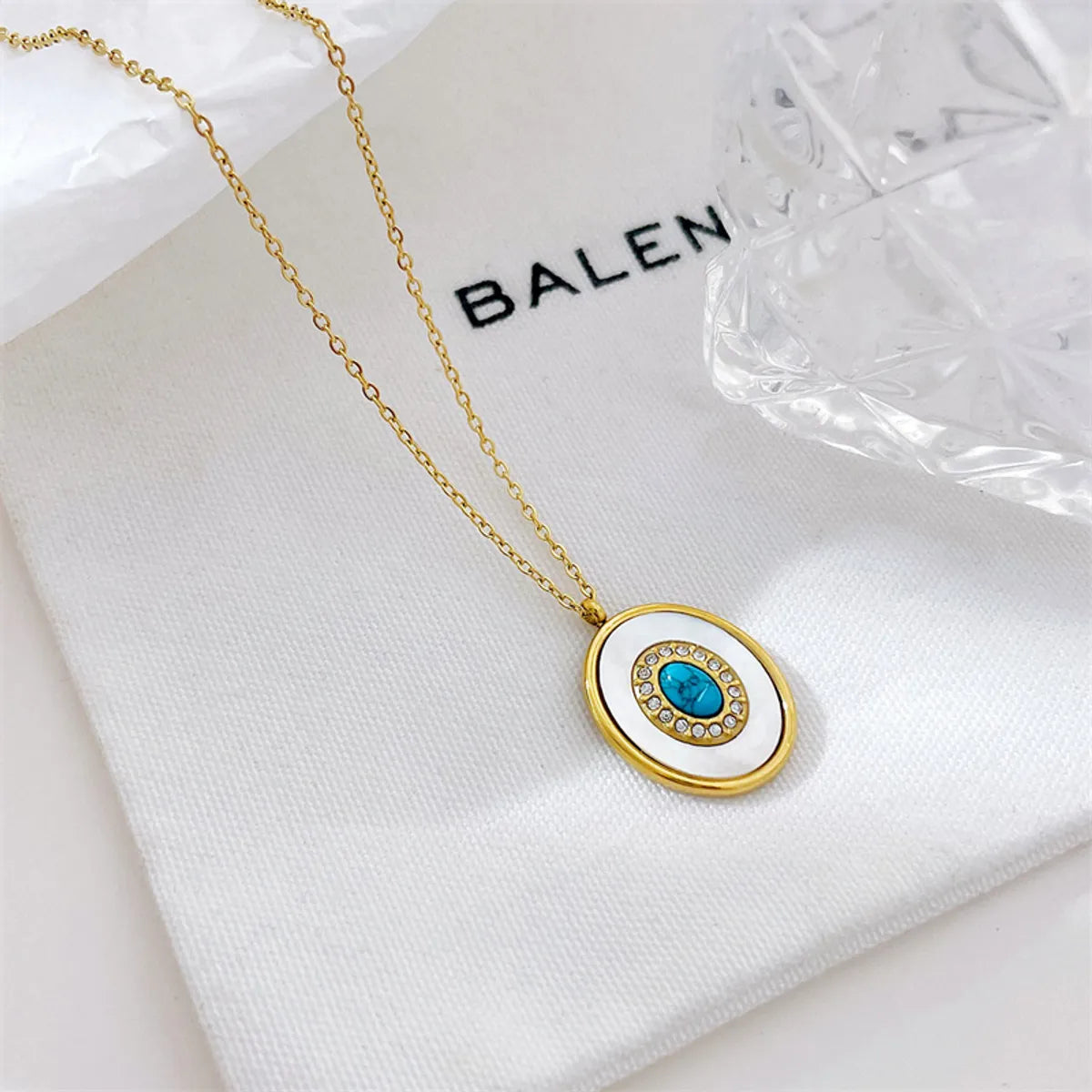 Retro Oval Stainless Steel Plating Inlay Turquoise Diamond White Gold Plated Gold Plated Pendant Necklace