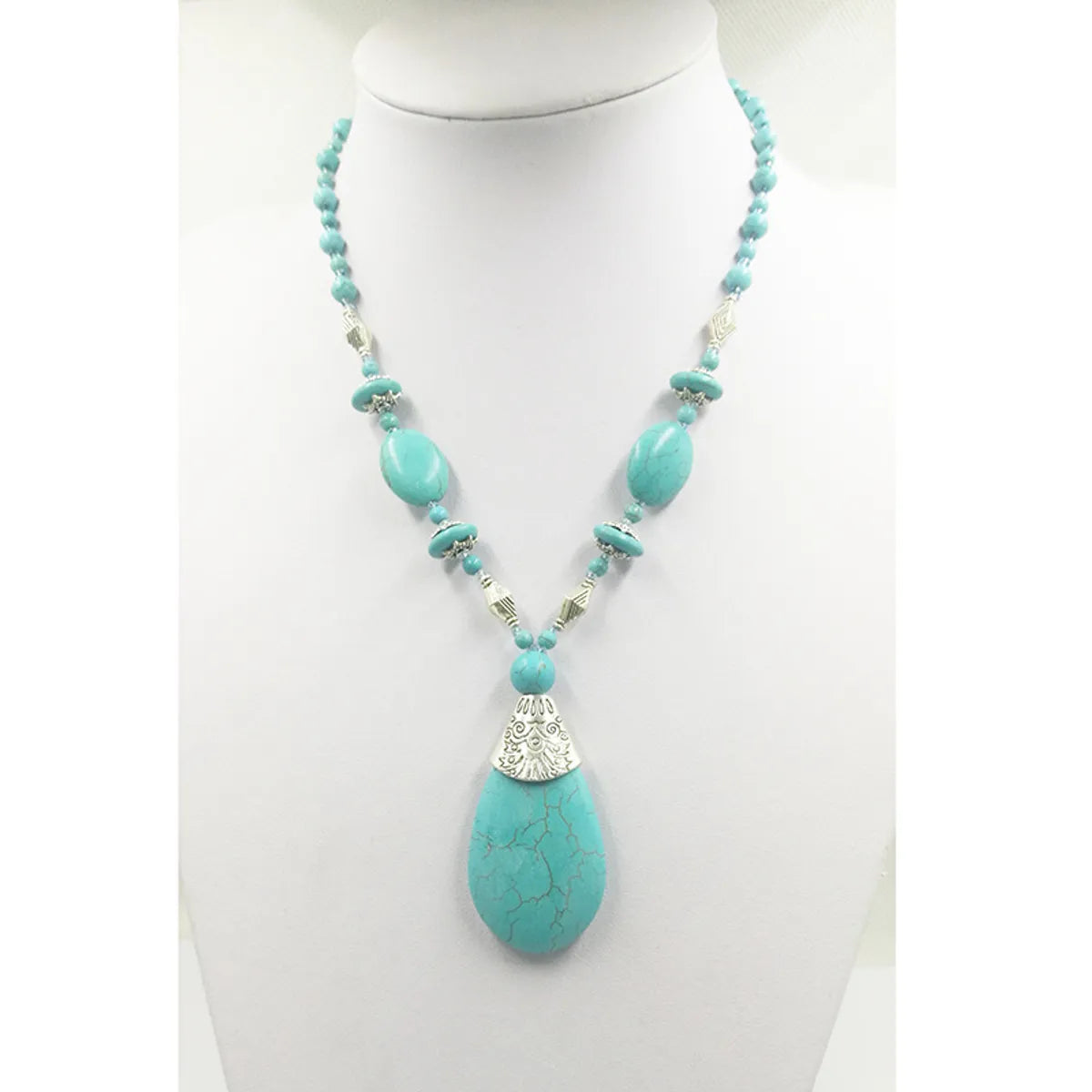 Retro Oval Water Droplets Alloy Gem Turquoise Women's Necklace