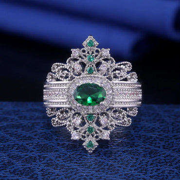 Retro Palace Style Copper Ring Ladies Inlaid Green Gem Jewelry Wholesale