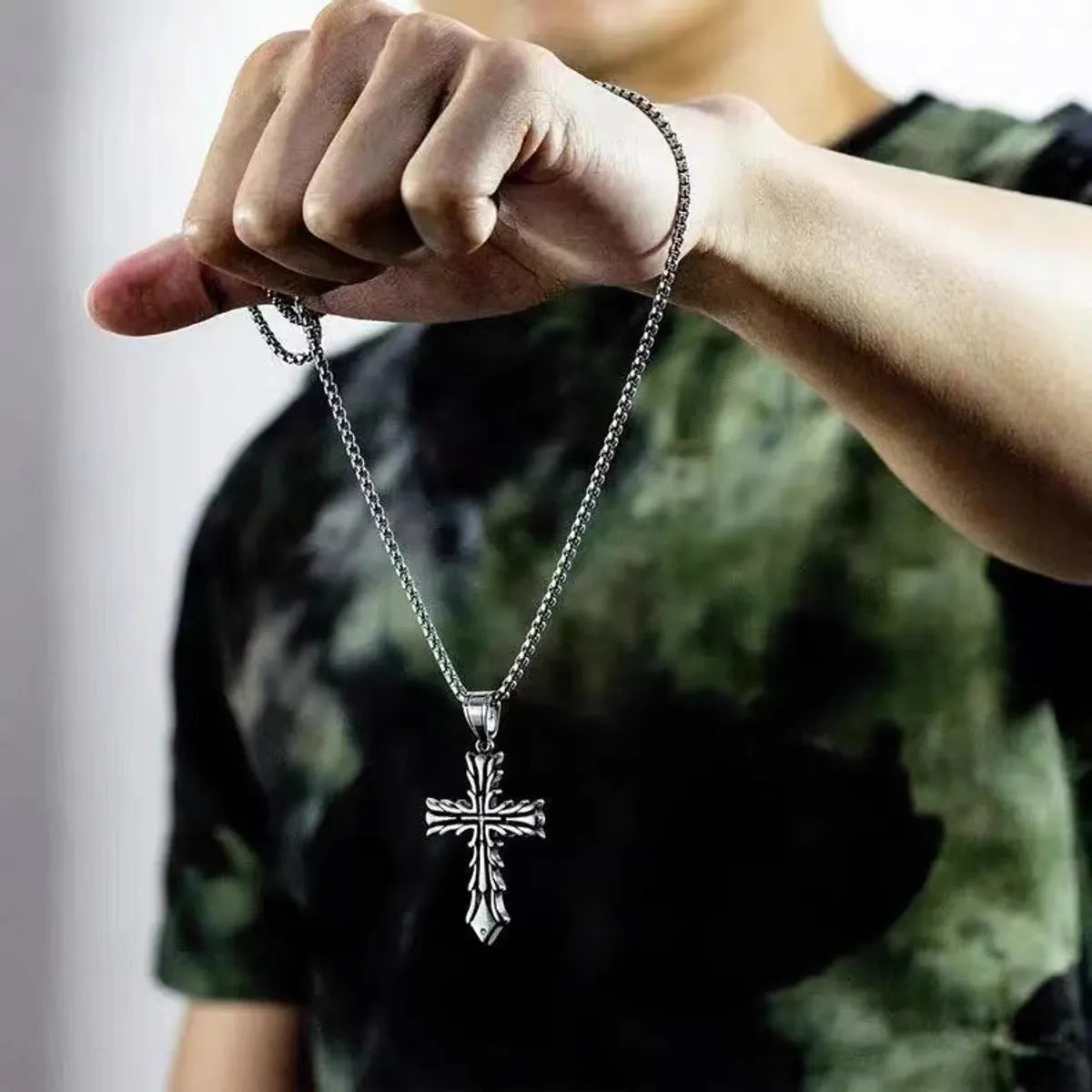 Retro Punk Cross Alloy Plating Men'S Pendant Necklace