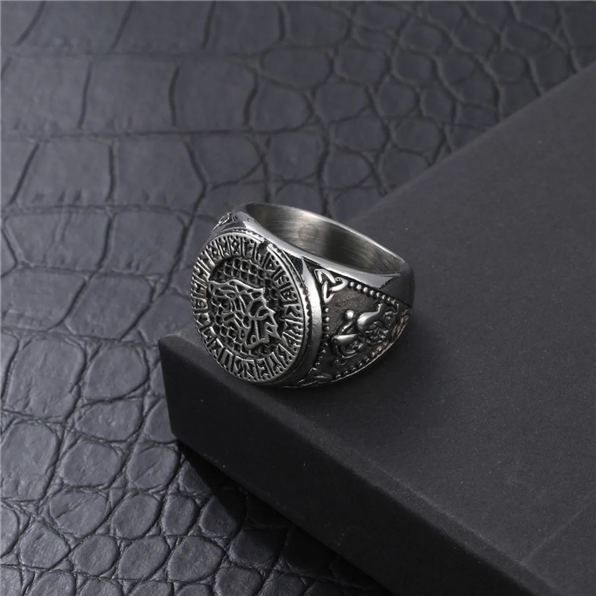 Retro Punk Letter 304 Stainless Steel Irregular Men'S Rings