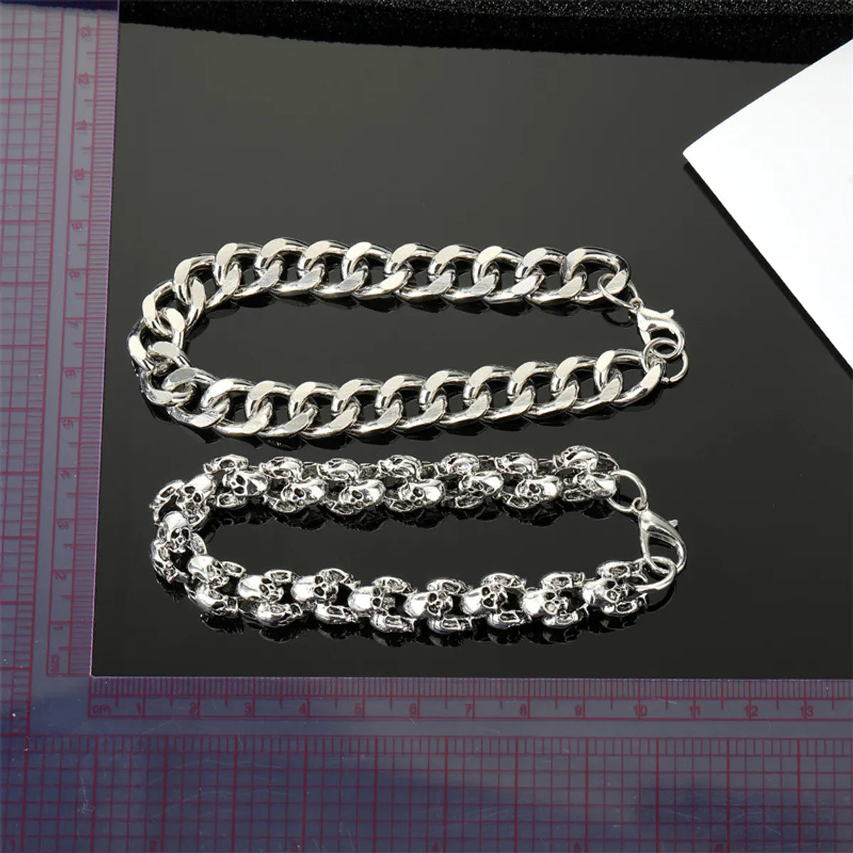 Retro Punk Skull Ancient Silver Thick Chain Alloy Bracelet Wholesale