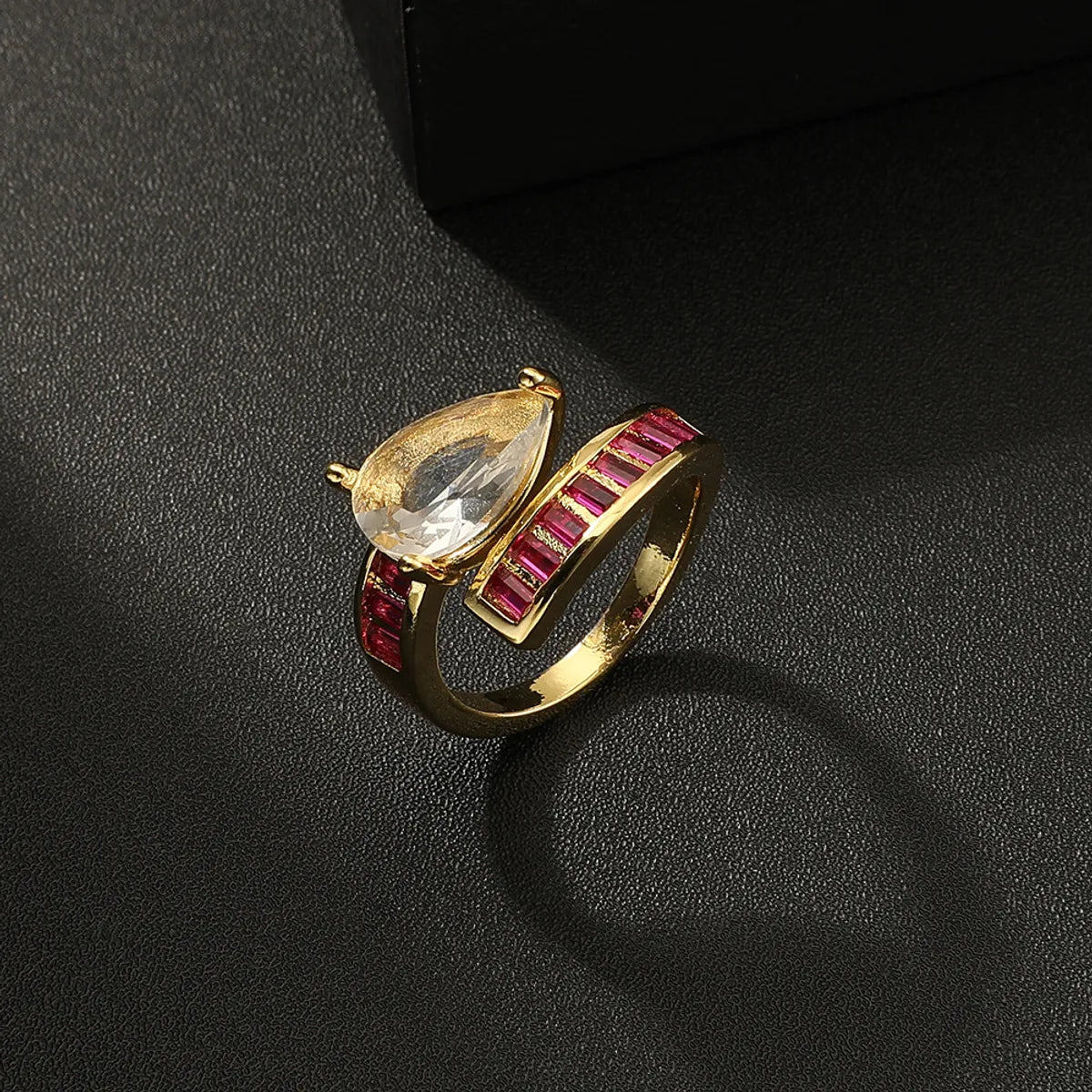 Retro Roman Style Geometric Copper Plating Inlay Zircon Open Rings