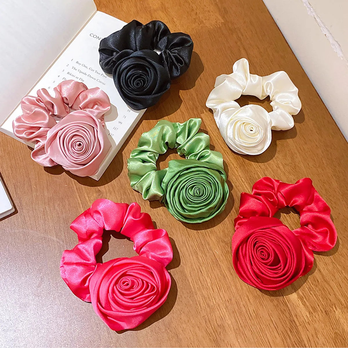 Women'S Retro Rose Cloth Hair Tie