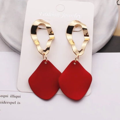 Retro Round Square Alloy Stoving Varnish Women's Drop Earrings 1 Pair