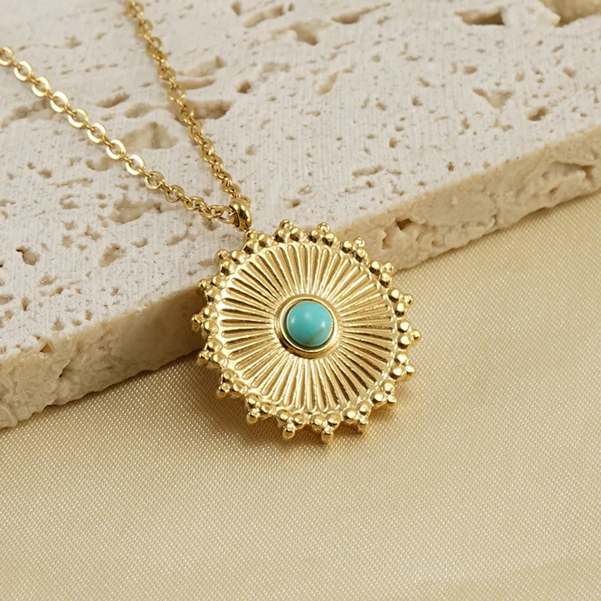 Retro Round Stainless Steel Inlay Turquoise Pendant Necklace 1 Piece