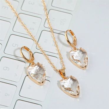 Retro Simple Black And White Zircon Geometric Peach Heart Earrings Necklace Wholesale