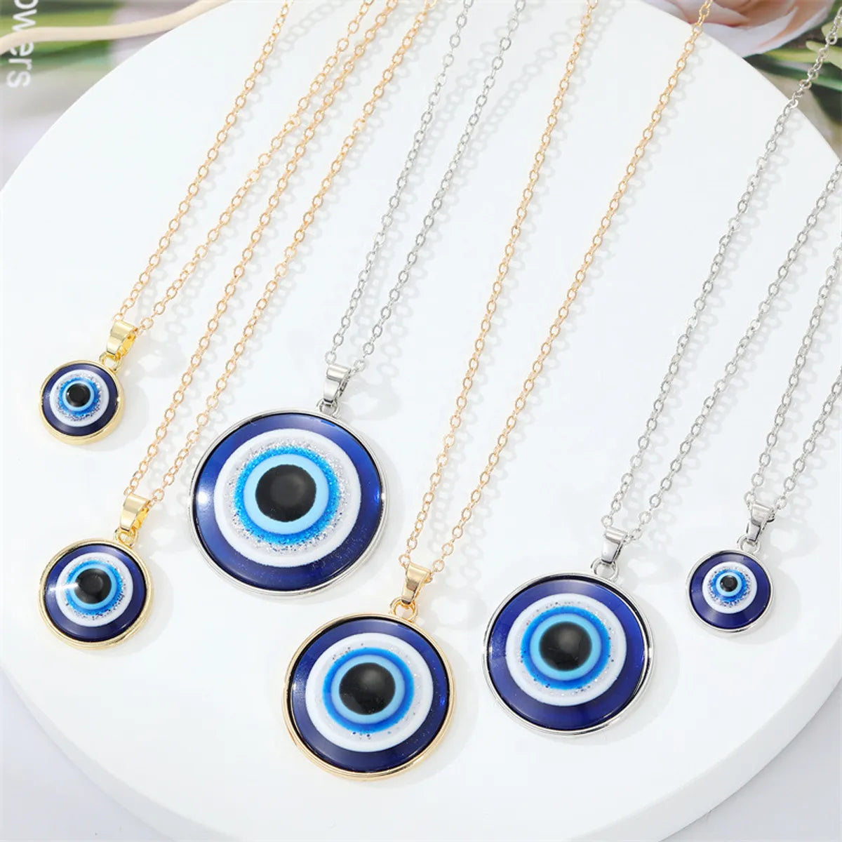 European Cross-Border Sold Jewelry Retro Simple More Sizes Devil'S Eye Necklace Round Blue Eyes Clavicle Chain Female