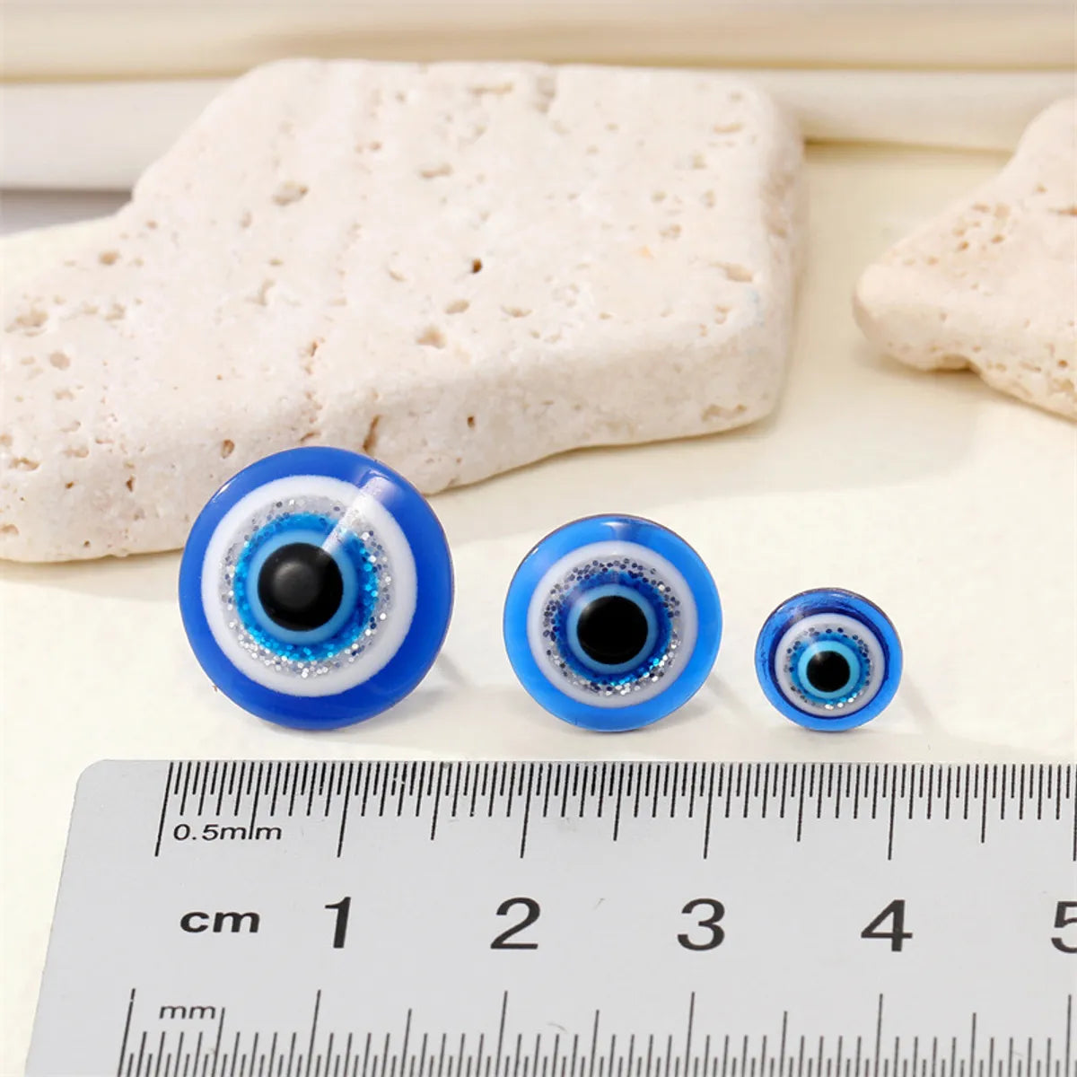 Retro Simple Resin Blue Glitter Eye Earrings Fashion Demon Eye Earrings Female