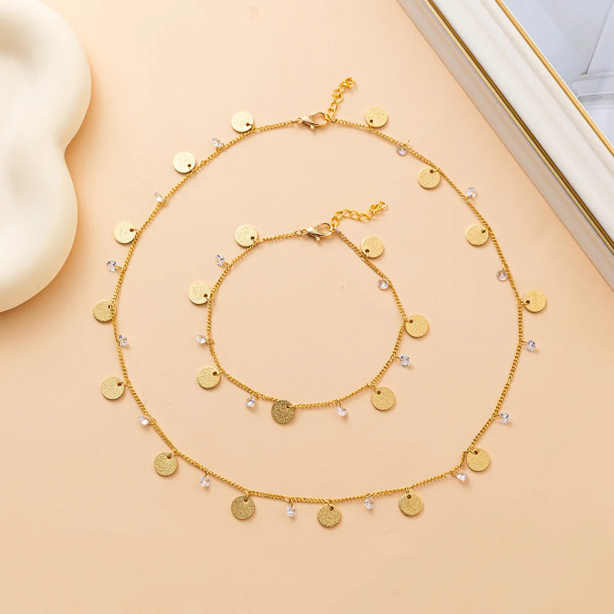 Retro Simple Style Commute Round Plastic Copper Imitation Gold  Women'S Jewelry Set