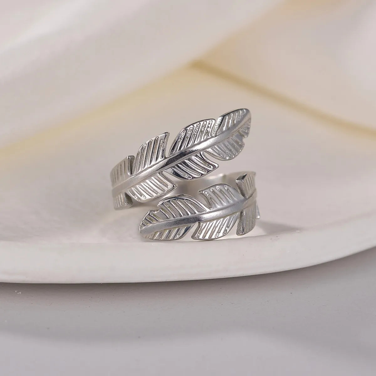 Retro Simple Style Feather Titanium Steel Plating Open Ring