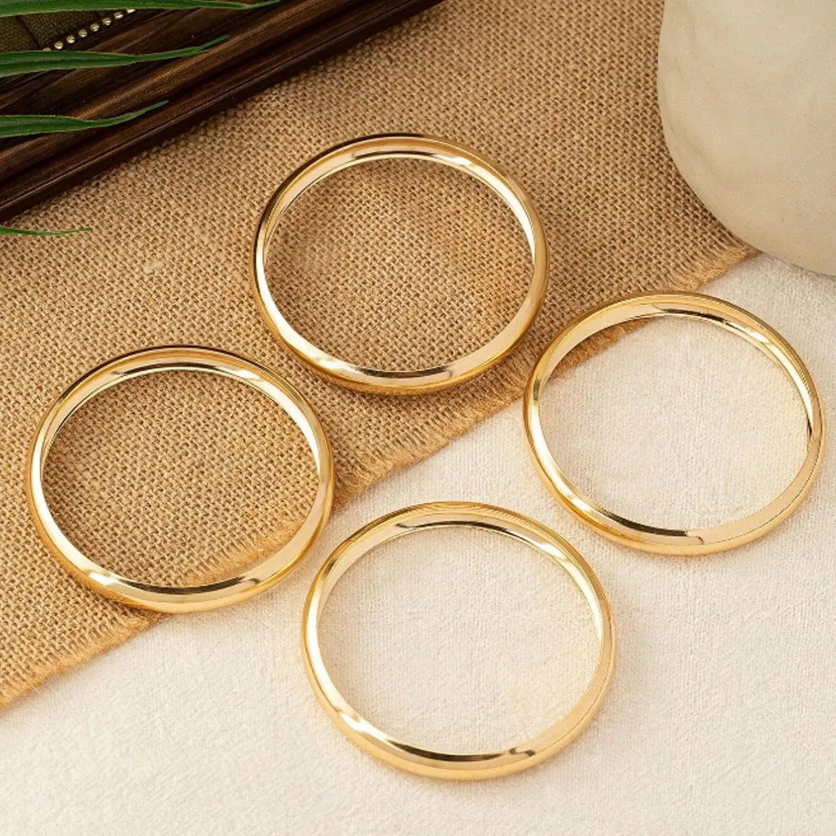 Retro Simple Style Geometric Metal Wholesale Bangle