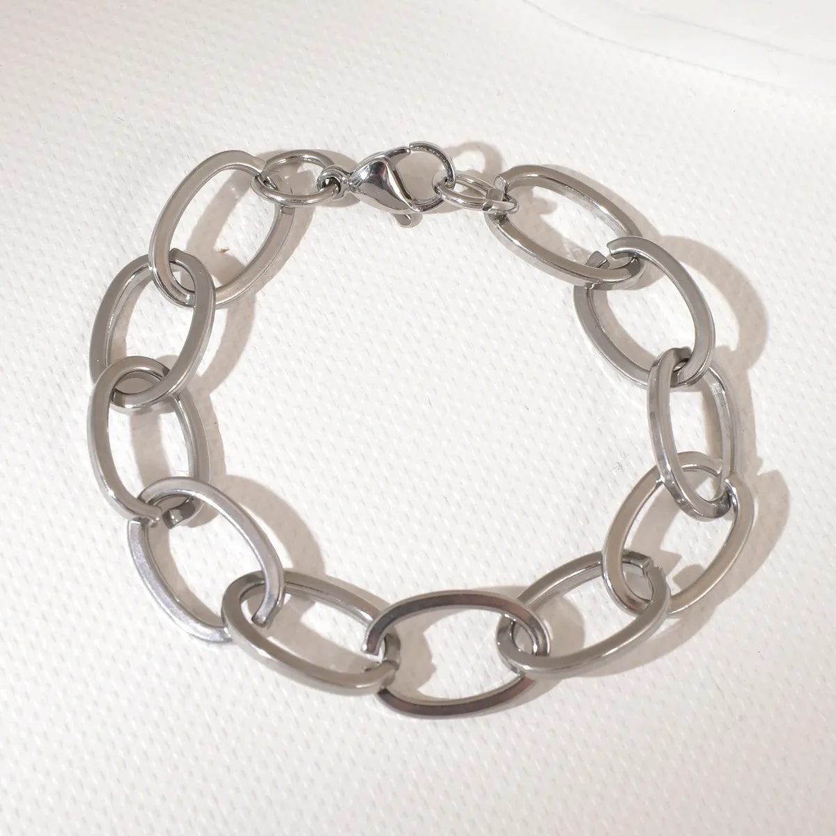 Retro Simple Style Geometric Solid Color 304 Stainless Steel Bracelets In Bulk