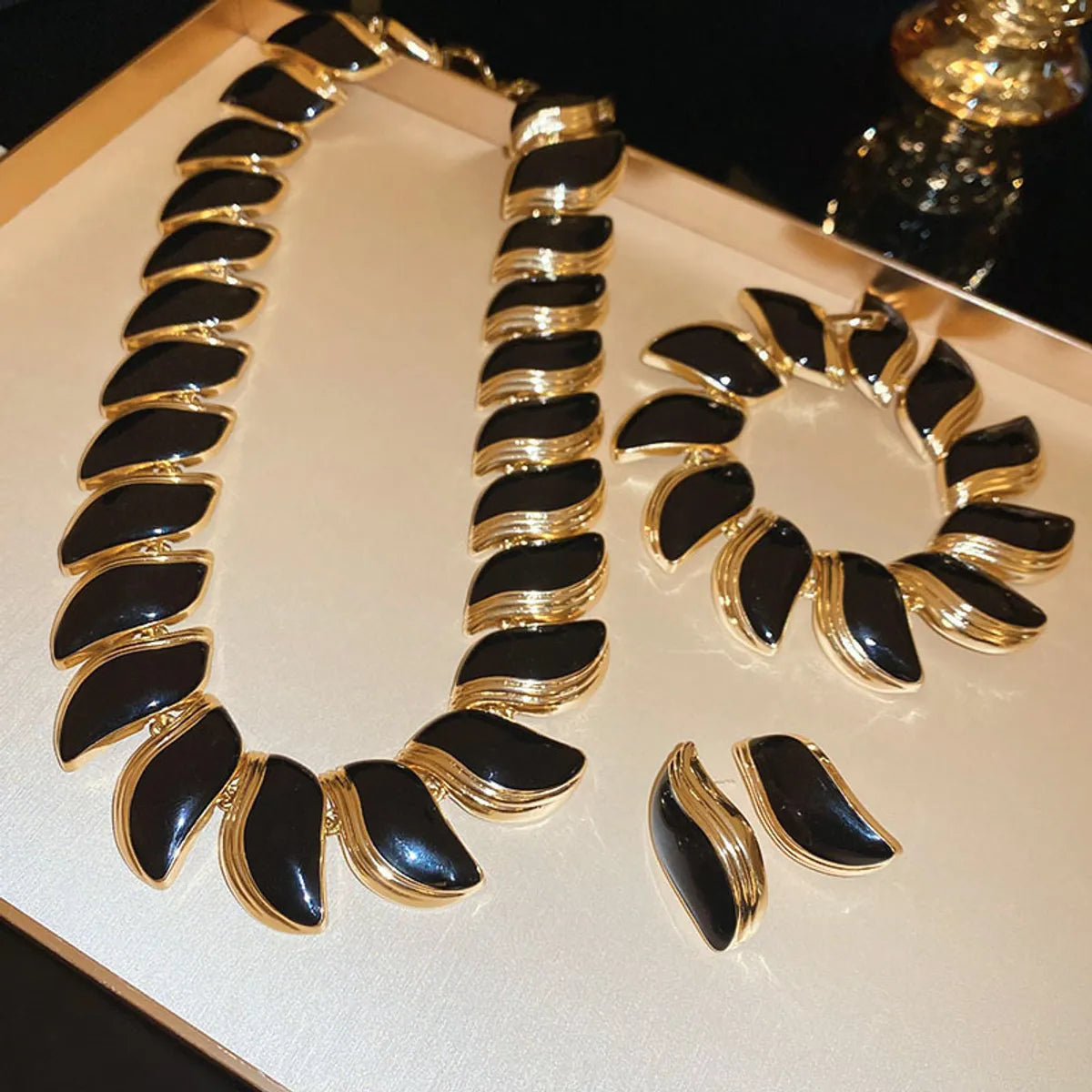 Retro Simple Style Leaves Alloy Wholesale Jewelry Set