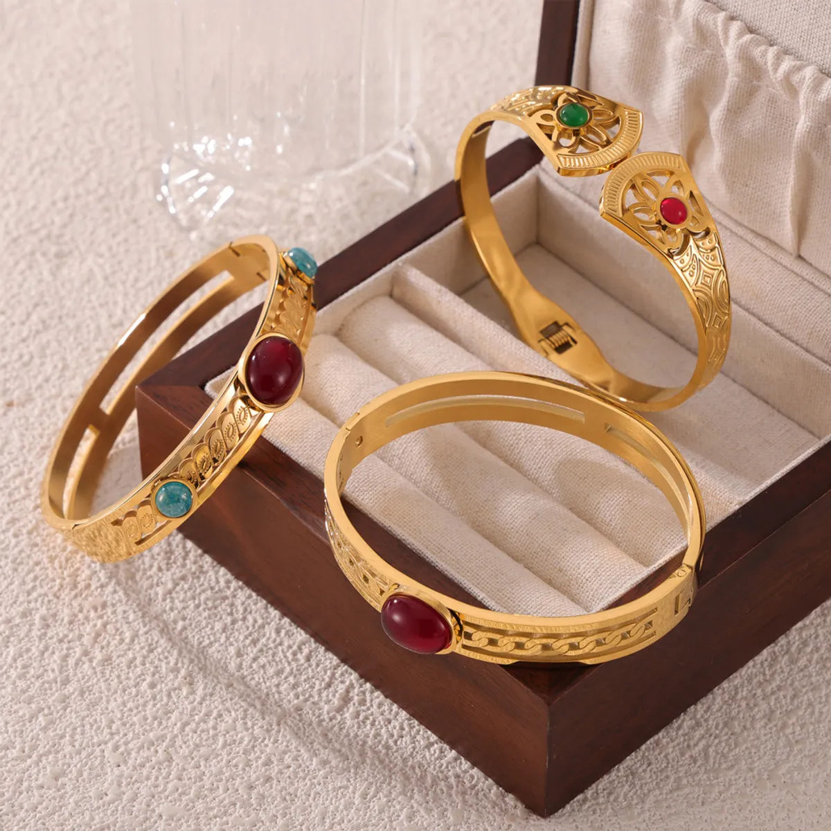 Retro Simple Style Round 304 Stainless Steel 18K Gold Plated Natural Stone Bangle In Bulk